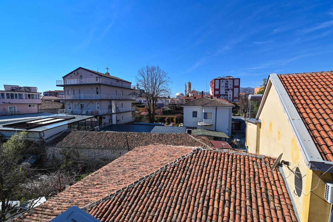 Hotel Epoka Shkodër Dış mekan fotoğraf