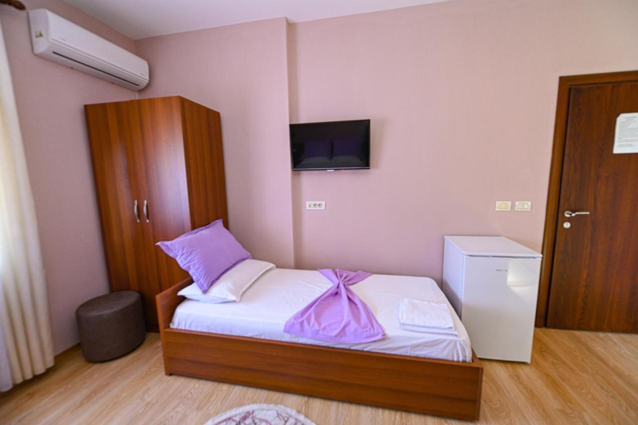 Hotel Epoka Shkodër Dış mekan fotoğraf