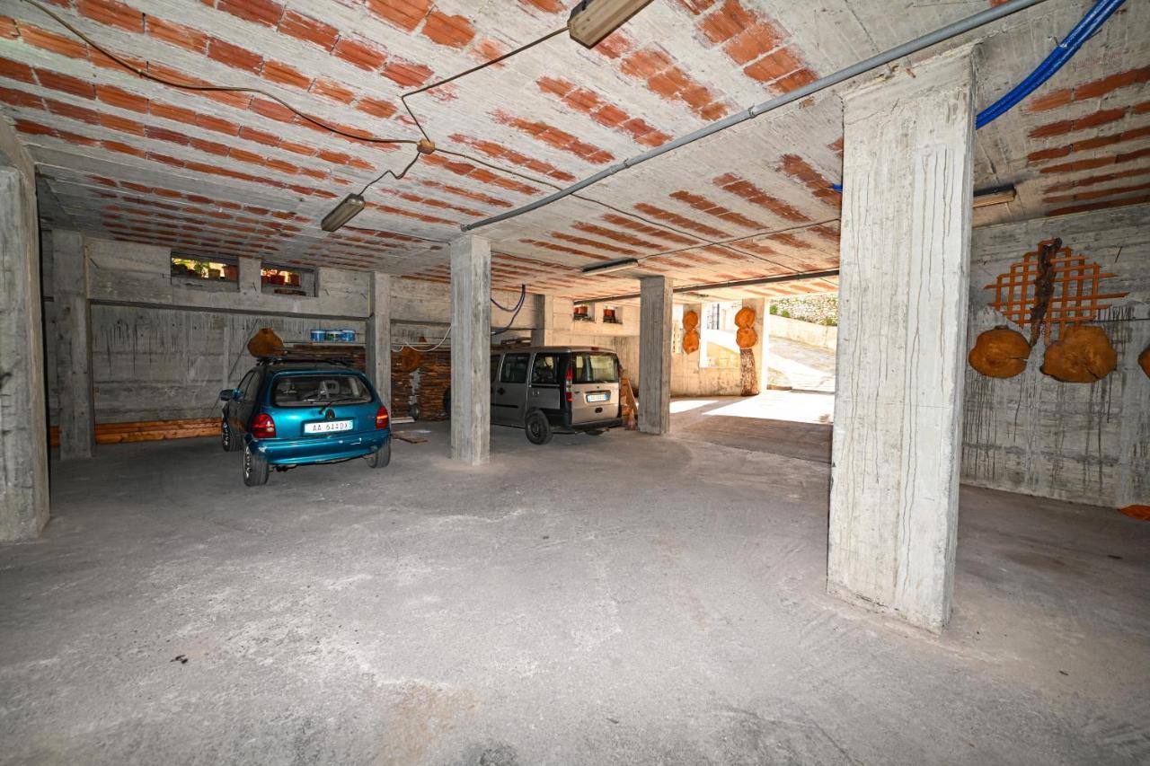 Hotel Epoka Shkodër Dış mekan fotoğraf