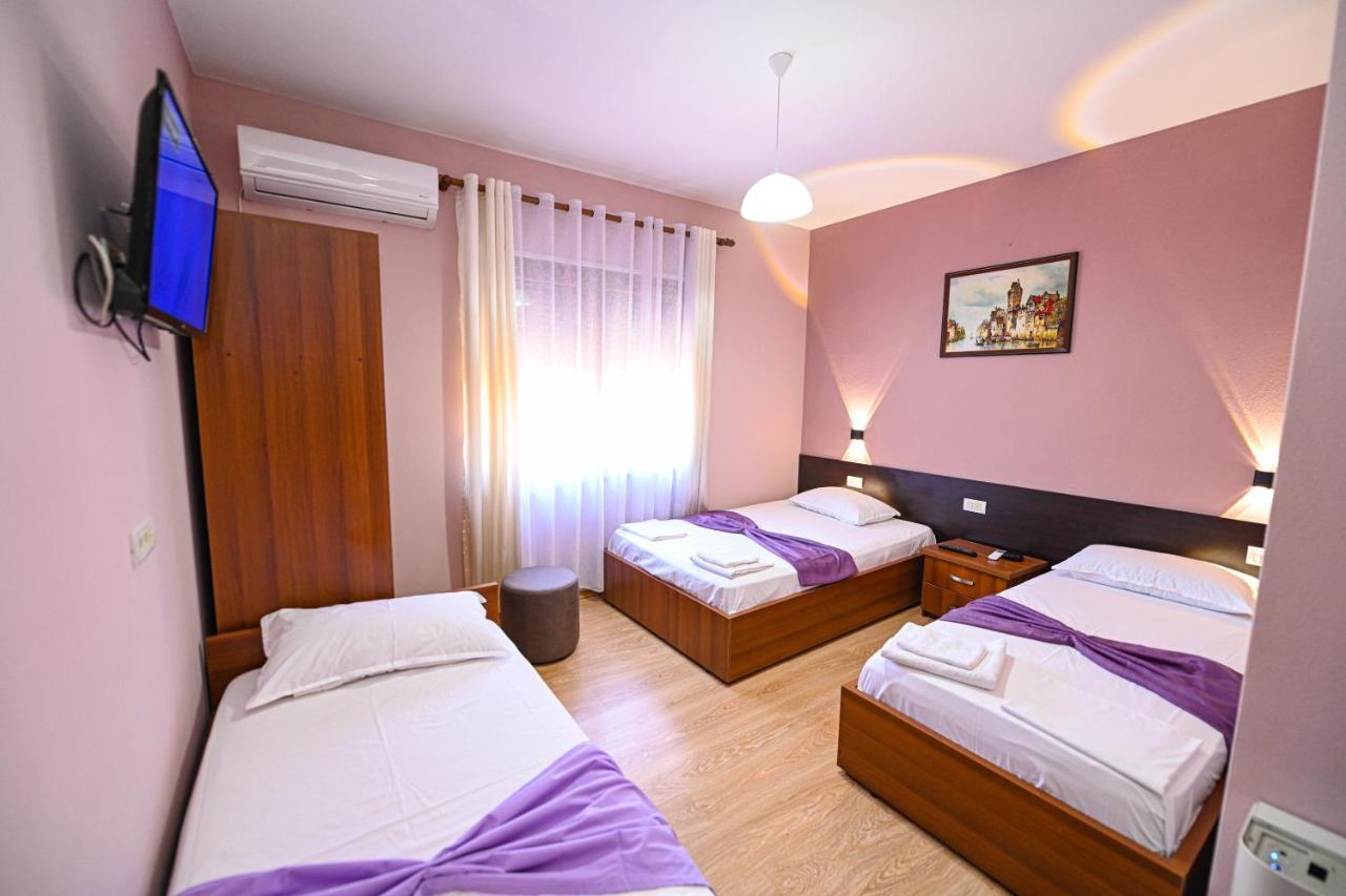 Hotel Epoka Shkodër Dış mekan fotoğraf