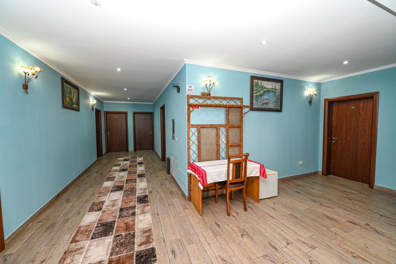 Hotel Epoka Shkodër Dış mekan fotoğraf