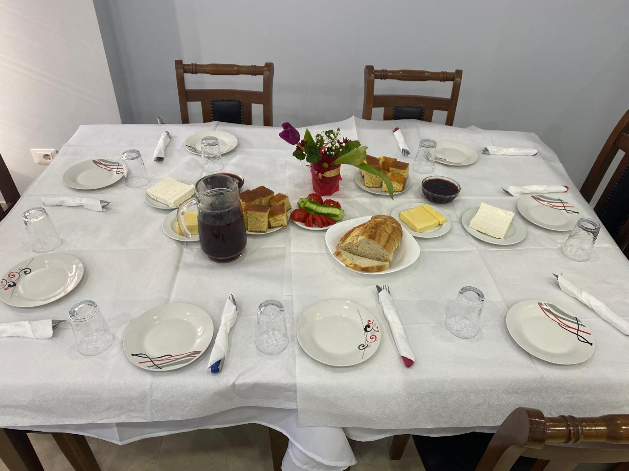 Hotel Epoka Shkodër Dış mekan fotoğraf